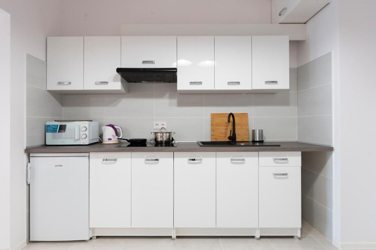 Luxury In City -3- Studio Bright & Secure Free Parking 罗兹 外观 照片